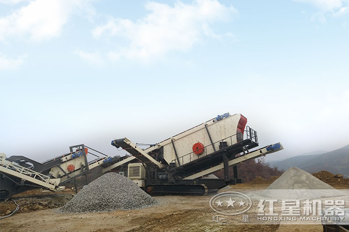 車載流動石子、粉碎機生產(chǎn)現(xiàn)場
